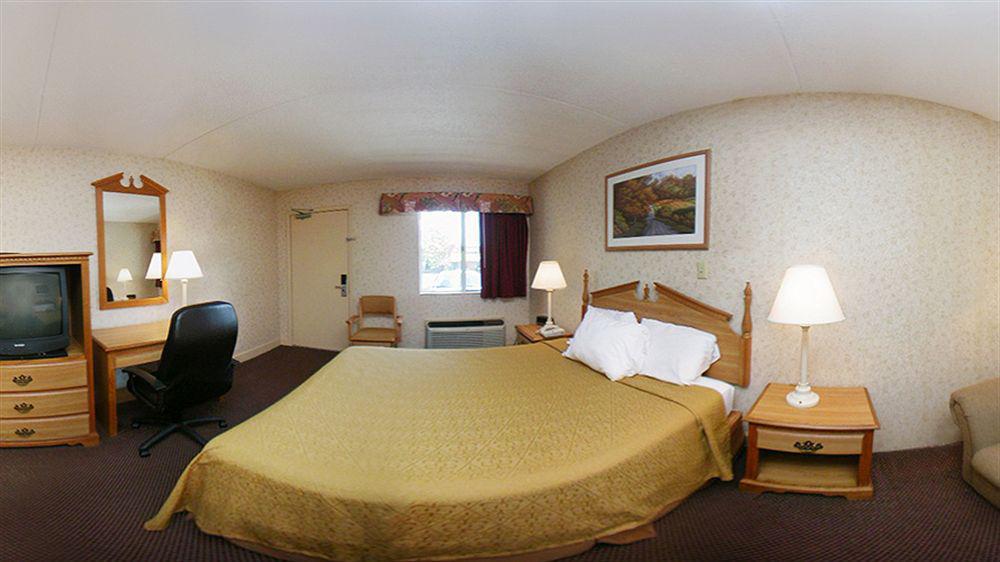 Econo Lodge Inn&Suites Huntsville Exterior foto